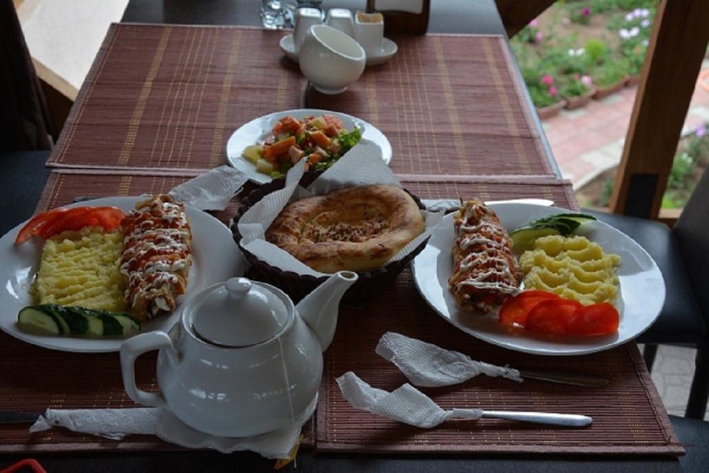 Guest House Albatros Cholpon-Ata Luaran gambar